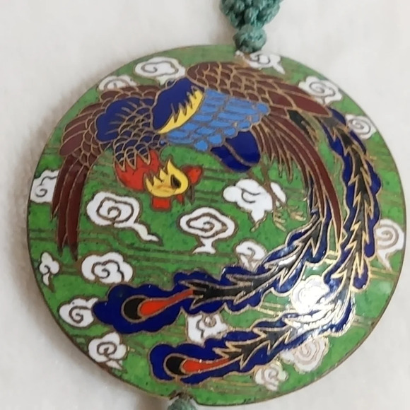 Vintage Round Cloisenne Pendant on a mint green cord - Picture 12 of 12